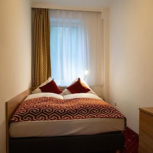Zimmer mit Queensize-Bett